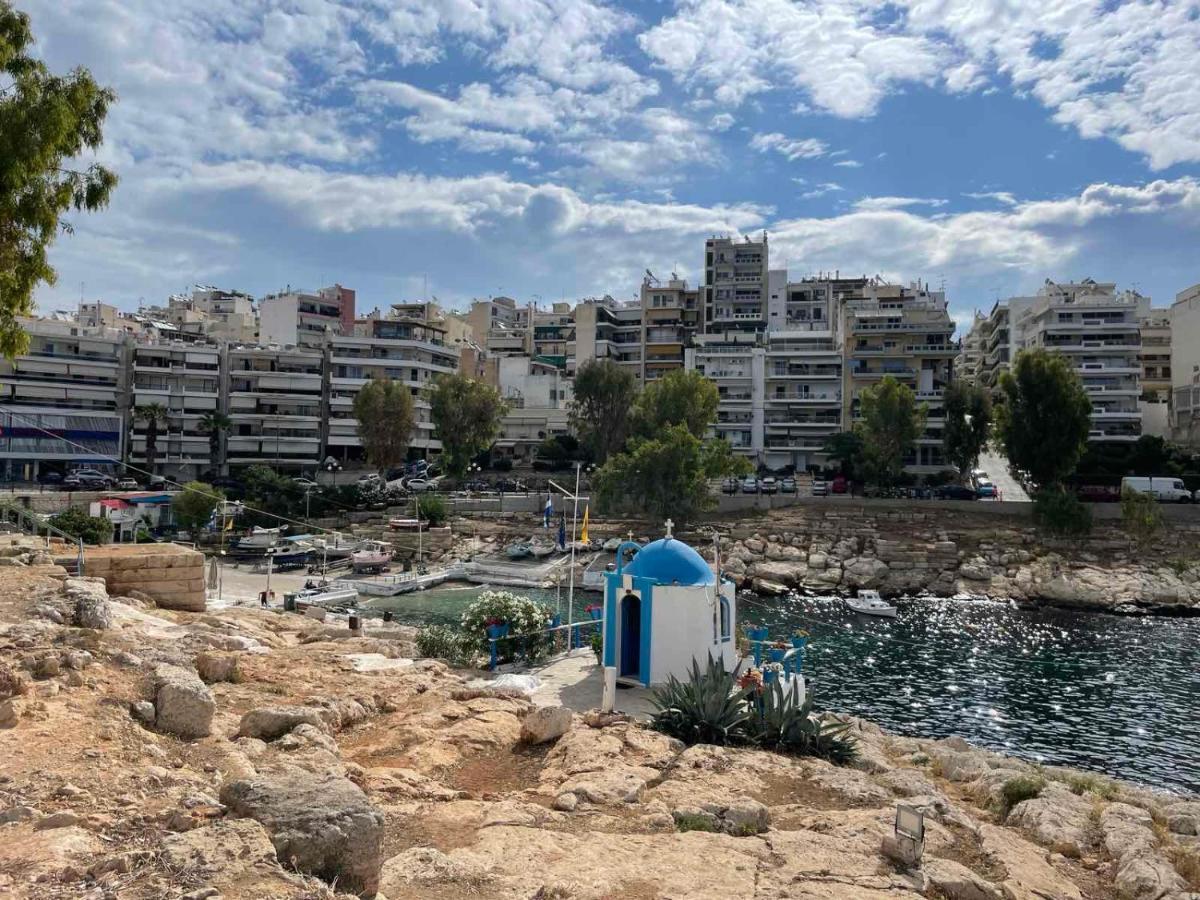 Piraiki Coastal Accommodation Pireus Exteriör bild